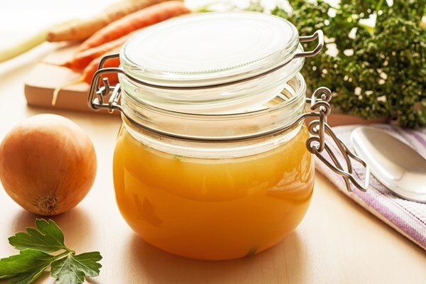 Instant Pot Chicken Stock